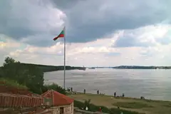 Дунав при Видин, градът, в който живее и работи Георги Петров